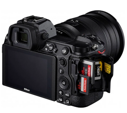 Цифровая системная фотокамера Nikon Z 6 II + 24-70mm f4 Kit