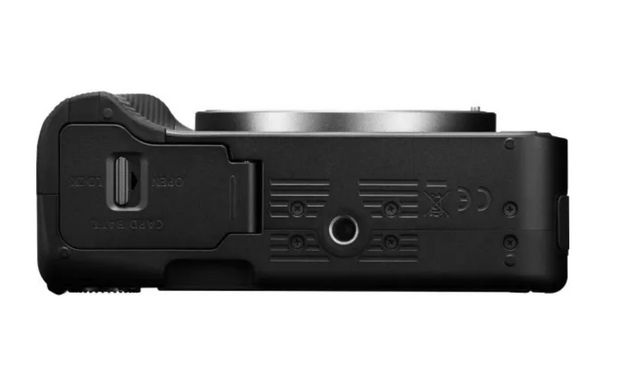 Цифровая камера CANON EOS R50 V RF-S 14-30 IS STM PZ Content Creator Kit