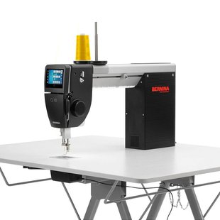 Стебельная машина для квилтинга Bernina Q 16 Plus