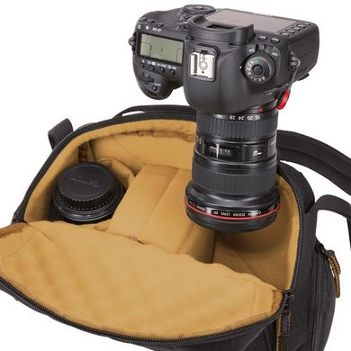 Cумка Case Logic VISO Medium Camera Bag CVCS-103 (Black)