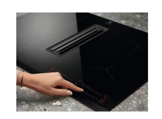 Варильна поверхня індукційна Electrolux KCC83443