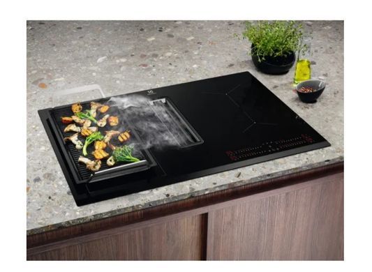 Варильна поверхня індукційна Electrolux KCC83443
