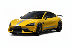 Коллекционная модель Xiaomi SU7 Ultra 1:18 LighYellow BHRO8KQGL