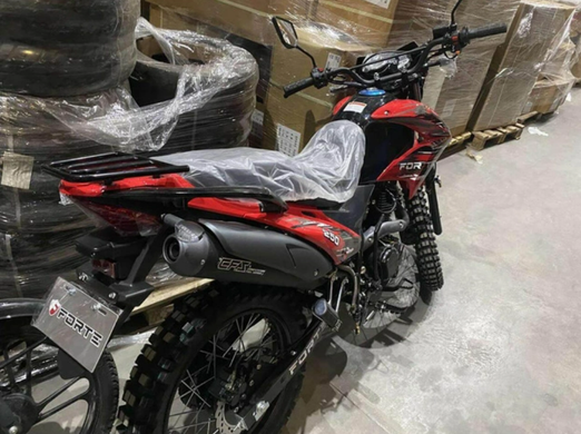 Мотоцикл Forte CROSS 250 красный