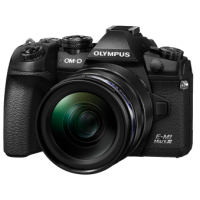 Цифрова камера OLYMPUS E-M1 mark III 12-40 Kit чорний