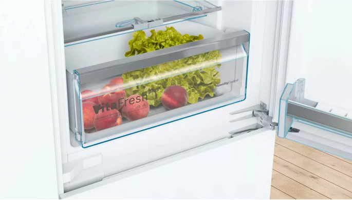 Холодильна шафа Bosch KIS87AF30U