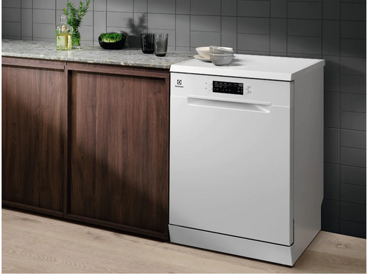 Посудомоечная машина Electrolux SEM94830SW