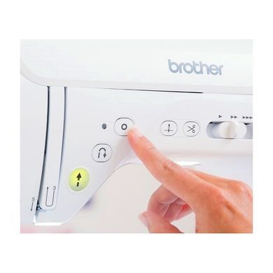 Швейна машина Brother Innov-is F420