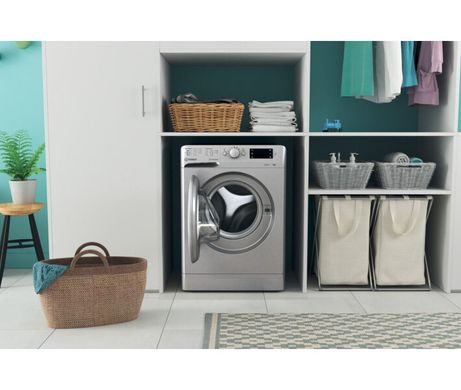 Стиральная машина Indesit OMTWE 71252 S EU