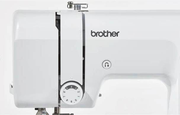 Швейна машинка Brother FS 45