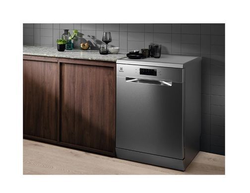 Посудомийна машина Electrolux ESA47210SX
