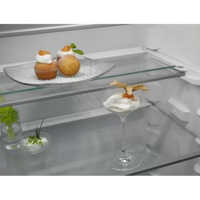 Холодильник вбудований Electrolux ENP7TD75S