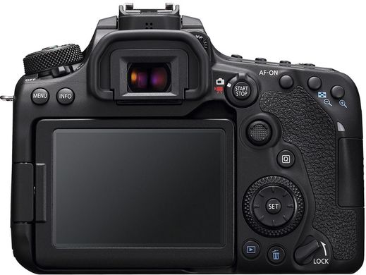 Цифровая зеркальная камера Canon EOS 90D 18-135 IS nano USM KIT