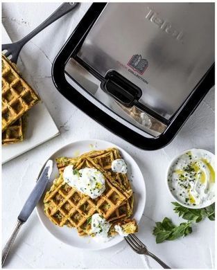 Бутербродниця Tefal SW857D12