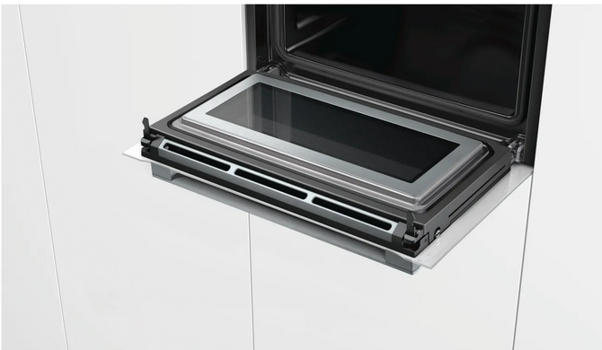 Духовой шкаф Bosch CMG633BW1