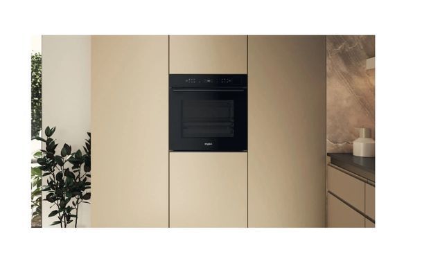 Духовой шкаф Whirlpool WOI7A8HT2SBA