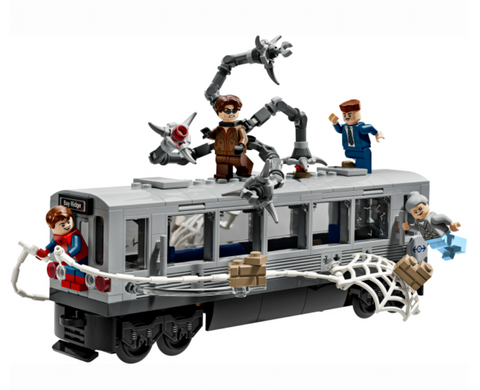 Конструктор LEGO Super Heroes Человек-паук против Дока Ока: Сцена в метро