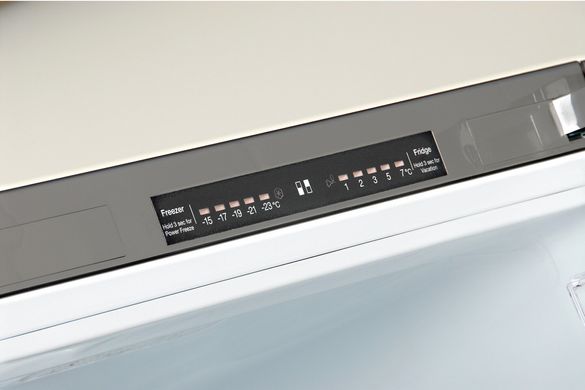 Холодильник Samsung RB31FSRNDSA/UA