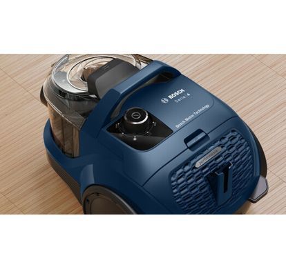 Пылесос Bosch BGS21X320