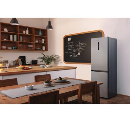 Холодильник Gorenje NRK6192AS4
