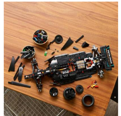 Конструктор LEGO Technic Mercedes-AMG F1 W14 E Performance