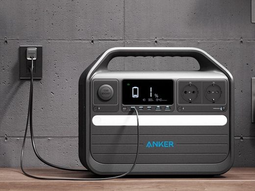 Портативная зарядная станция Anker 555 PowerHouse