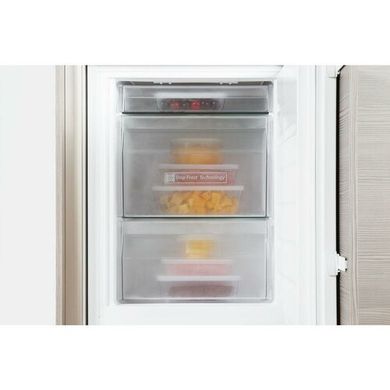 Встраиваемый холодильник Whirlpool ART 6711 / A ++ SF