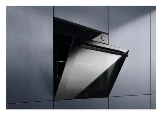 Духовой шкаф Electrolux EOC8P39H