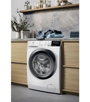 Пральна машина Electrolux EW6S427BUI