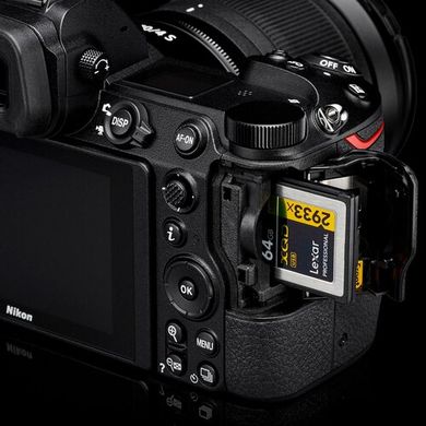 Цифрова камера Nikon Z 6 + 24-70mm f4 + FTZ Adapter Kit