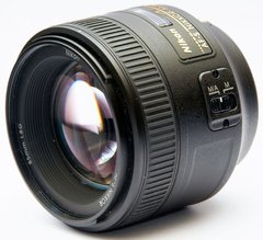 Об'єктив Nikon AF-S Nikkor 85 мм f/1.8G