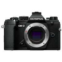 Цифровая камера Olympus E-M5 mark III Body черный